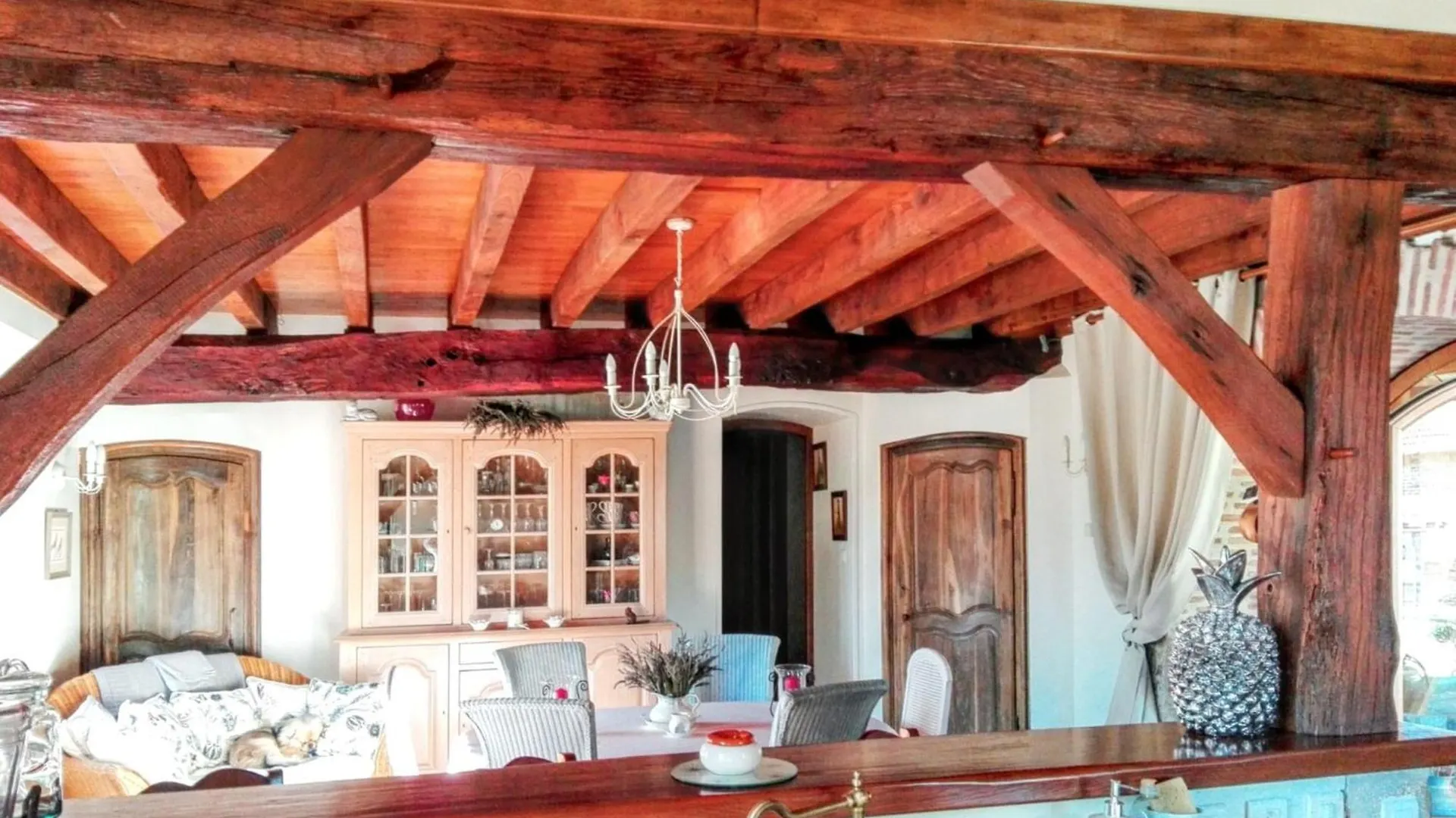 Maison Charmante A Montoldre + Jardin 0*,  France